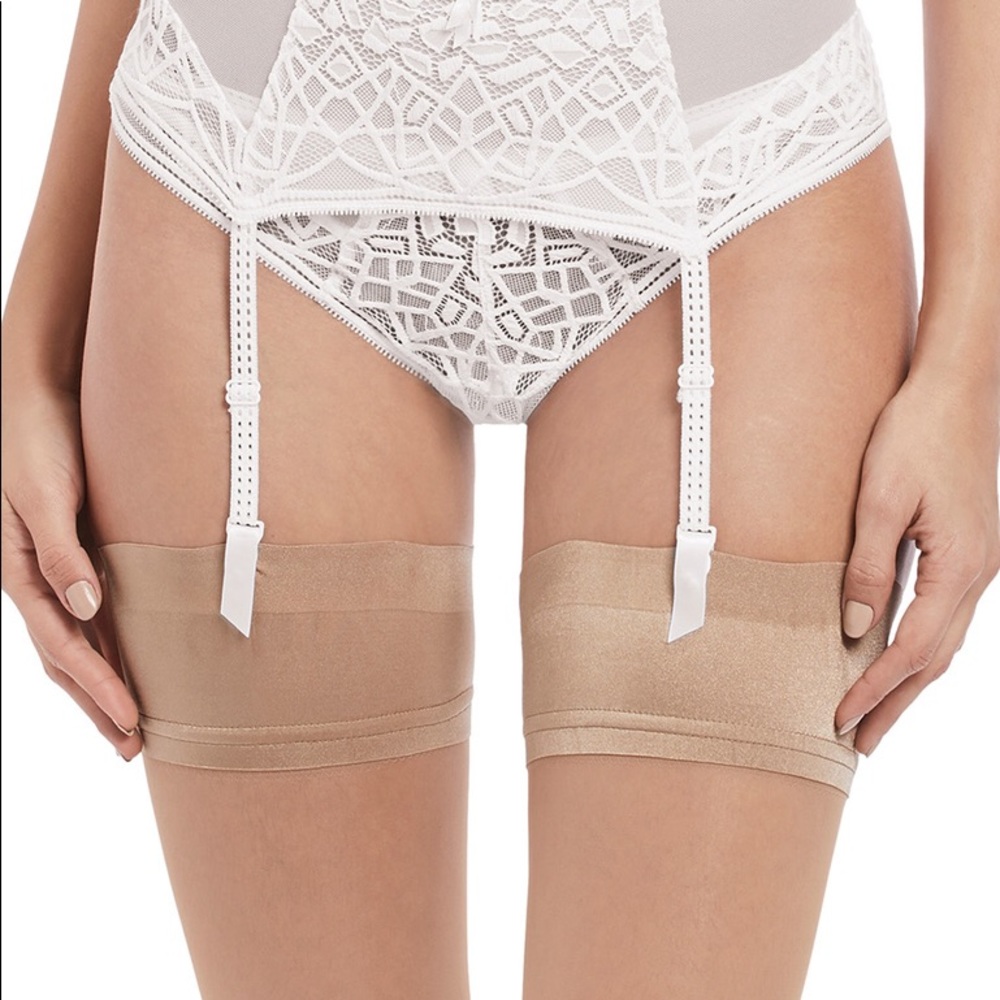 FREYA SOIRÉE LACE GARTER BELT ⭐️IN STORES⭐️ - Picture 2 of 2